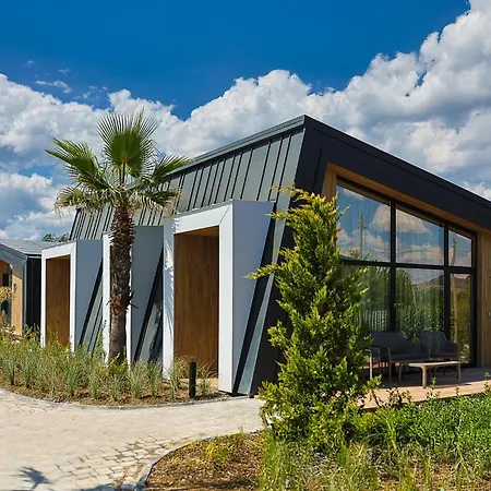 Campsite Terme Di Hissar Village