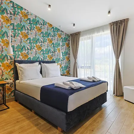 Terme Di Hissar Village * Chisarja