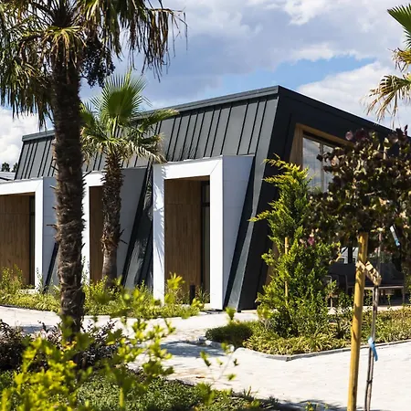 Terme Di Hissar Village Camping