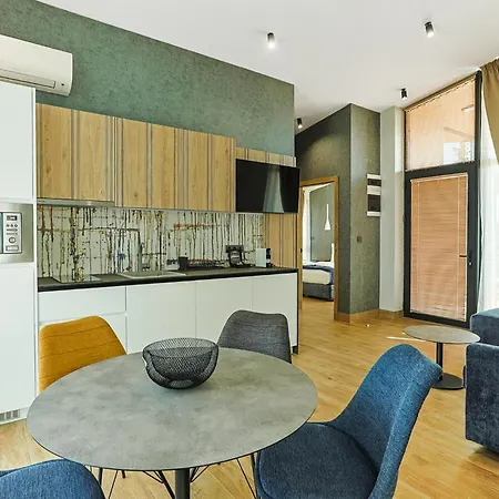 Terme Di Hissar Village Camping