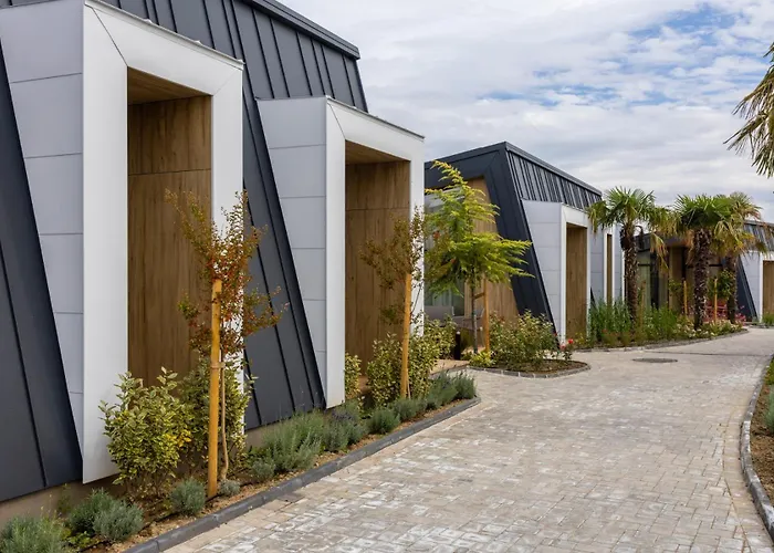 Terme Di Hissar Village Къмпинг *